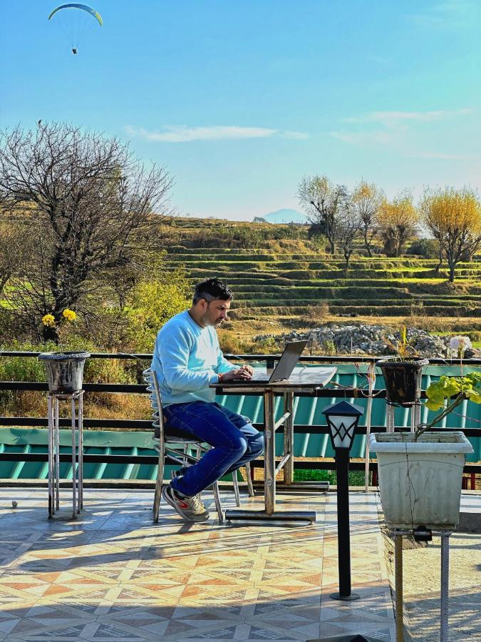 Raahi Stay, Landing Site Bir - Stay & Cafe 외부 사진
